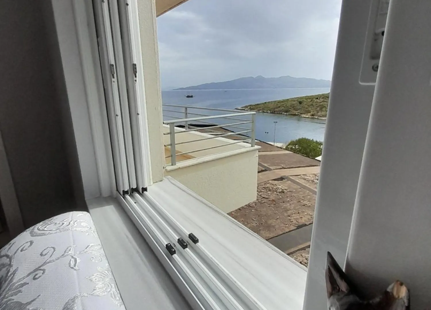 Iris Apartaments Sarande Apartment