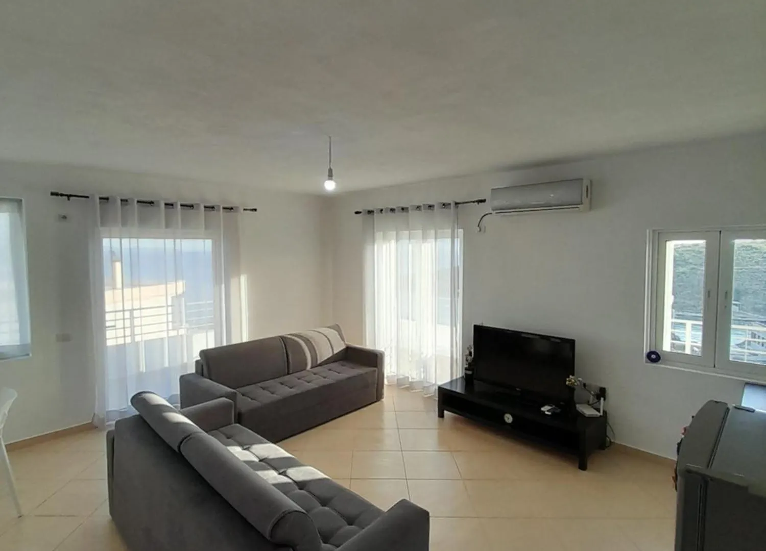 Iris Apartaments Sarande Albania