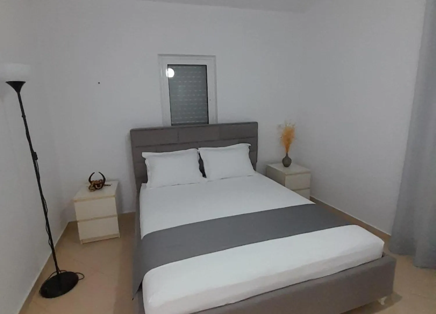 Iris Apartaments Sarande Apartment